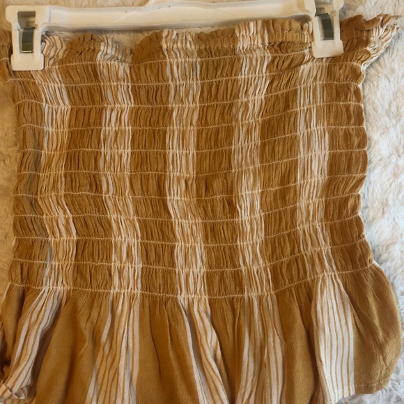 American eagle yellow and white tube top! - Picture 4 of 4